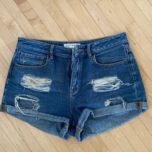 Size 28 Pacsun shorts